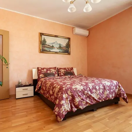 Two Spacious Bedrooms 1 Minute To Metro Stop Milan Exterior photo